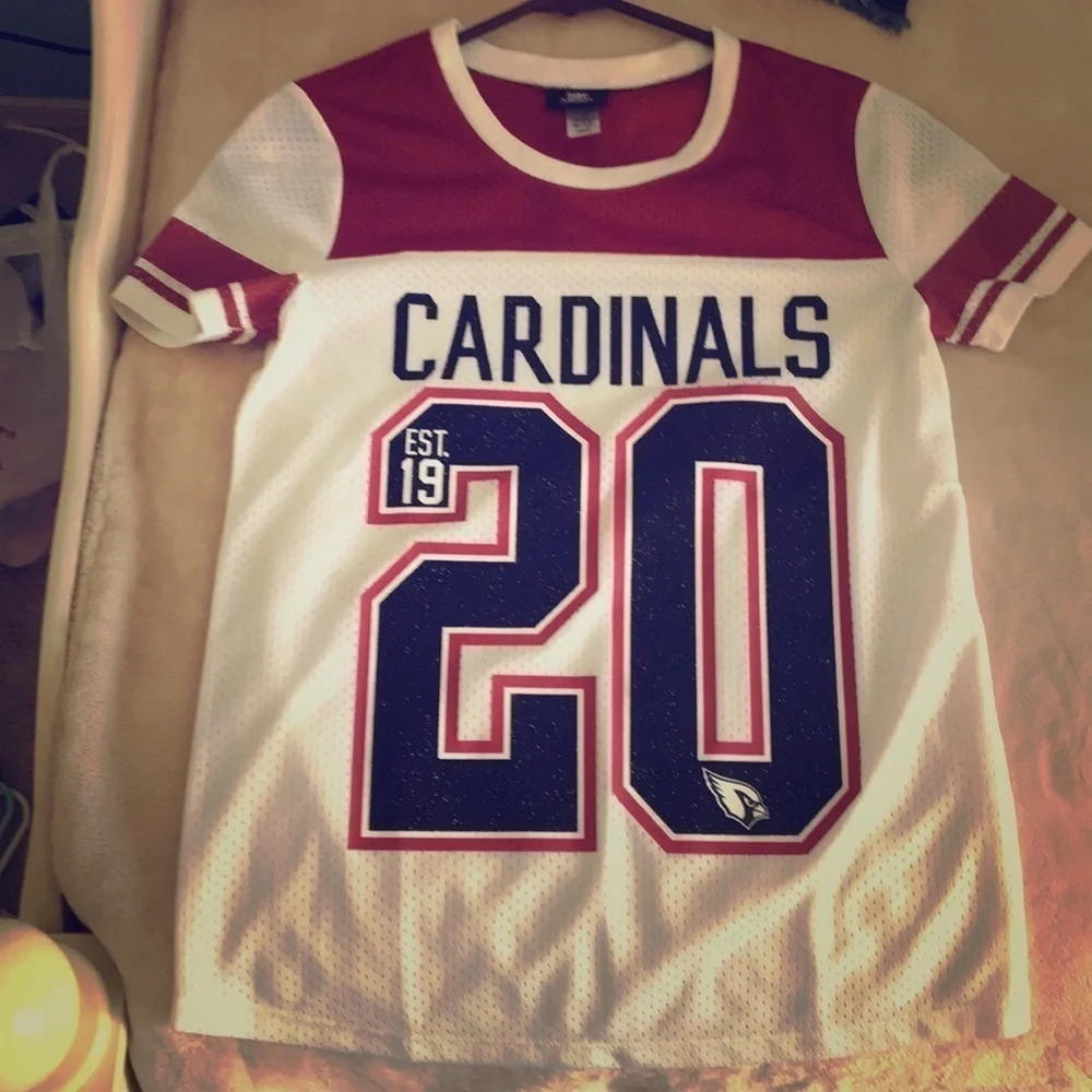 Size 8/10 cardnials Jersey‎ never worn